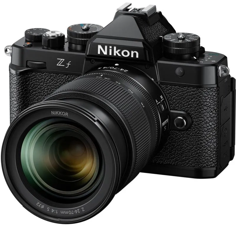 Nikon Zf + Nikkor Z 24-70 mm f/4 S czarny