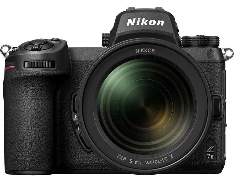 Aparat Nikon Z7 II + Nikkor Z 24-70 mm f/4.0 S