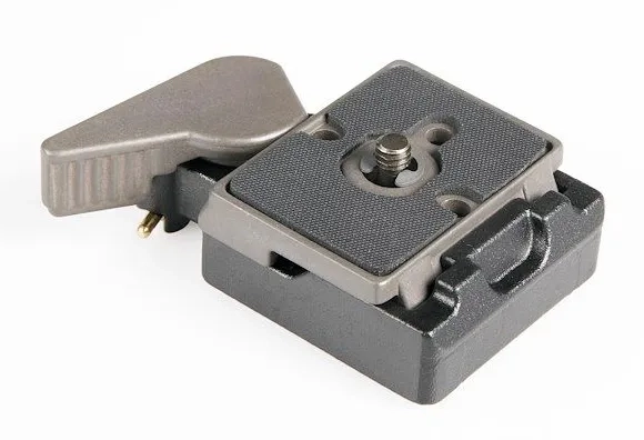 Adapter do statywu Manfrotto 323 na płytki systemu RC2, Q2
