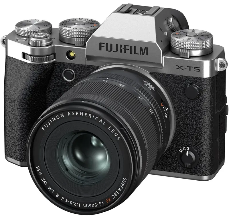 Aparat FujiFilm X-T5 + 16-50 mm f/2.8-4.8 R LM WR srebrny