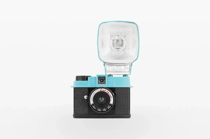 Aparat analogowy Lomography Half-frame Lomourette Classic