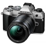 Aparat OM SYSTEM OM-5 srebrny + M.Zuiko Digital ED 14‑150 mm f/4-5.6 II