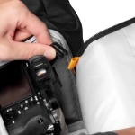 Plecak fotograficzny Lowepro Fastpack BP 250 AW III czarny