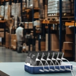 Stacja ładująca 4smarts Team 100 W 1x USB-A 5x USB-C + 6x kabel Granatowa - Navy