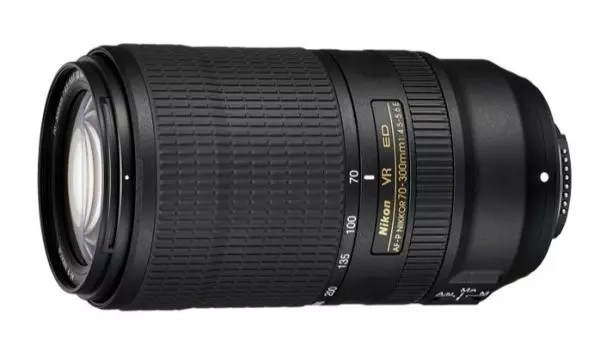 Obiektyw Nikon Nikkor AF-P 70-300 mm f/4.5-5.6E ED VR