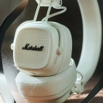 Słuchawki Marshall Major V Kremowe - Cream