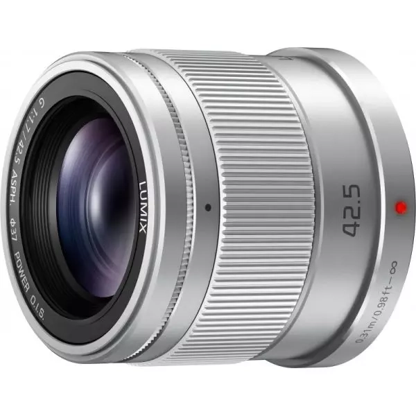 Obiektyw Panasonic 42.5 mm f/1.7 ASPH POWER O.I.S. LUMIX G srebrny