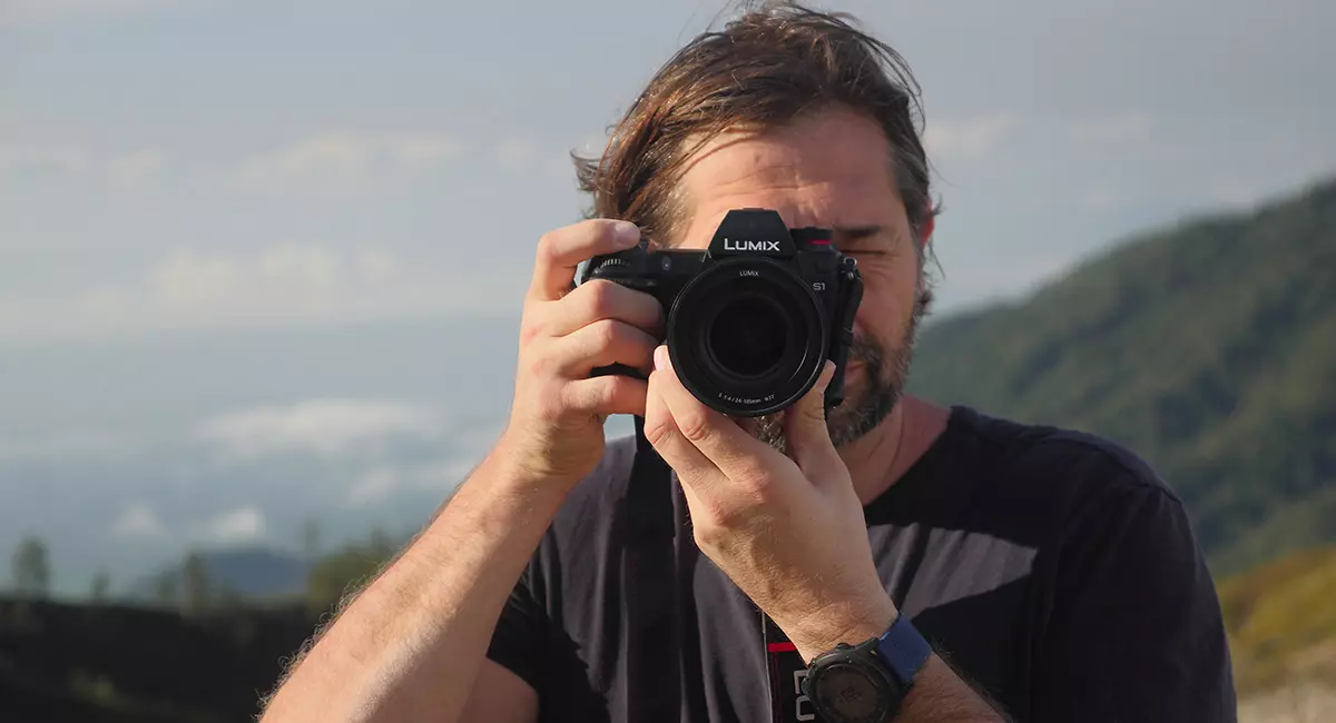 aparat-panasonic-lumix-s1-dc-s1e-k