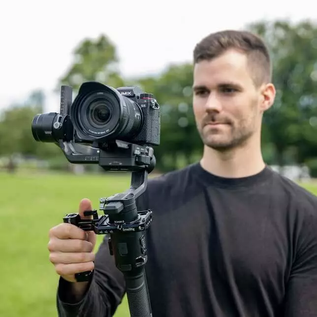 aparat-panasonic-lumix-s5-body-dc-s5e-k