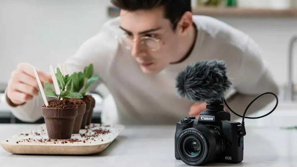 Aparat Canon EOS M50 Mark II + EF-M 15-45mm IS STM + EF-M 55-200mm IS STM czarny