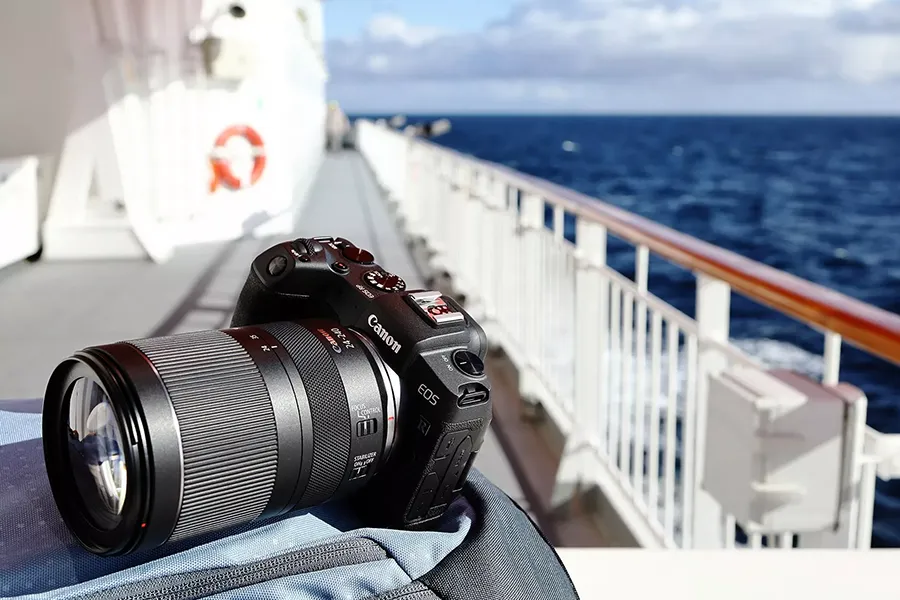 Canon RF 24-240 mm f/4-6.3 IS USM