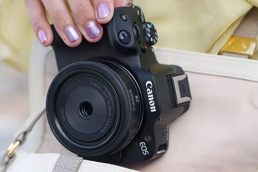 Canon RF 28 mm f/2.8 STM