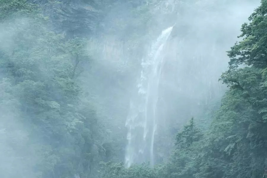 Obiektyw Tamron 150-500 mm f/5-6.7 DI III VC VXD A057 / FujiFilm X