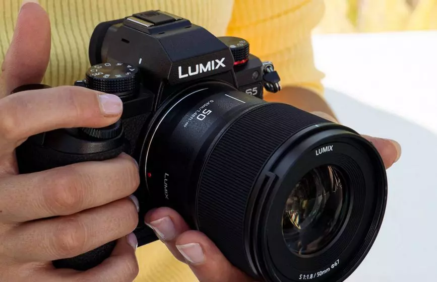 obiektyw-panasonic-lumix-s-50-mm-f-1-8-s-s50