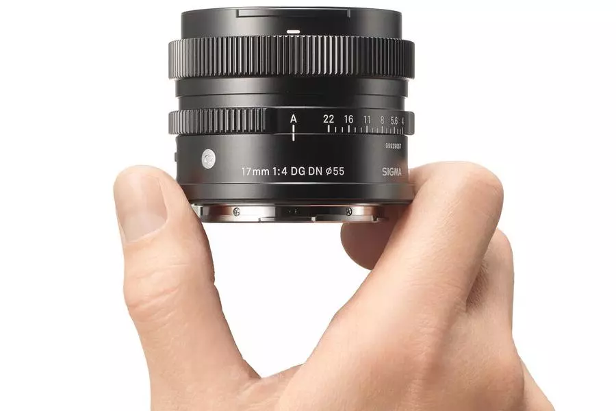 Obiektyw Sigma 17 mm f/4 DG DN Contemporary / Sony E