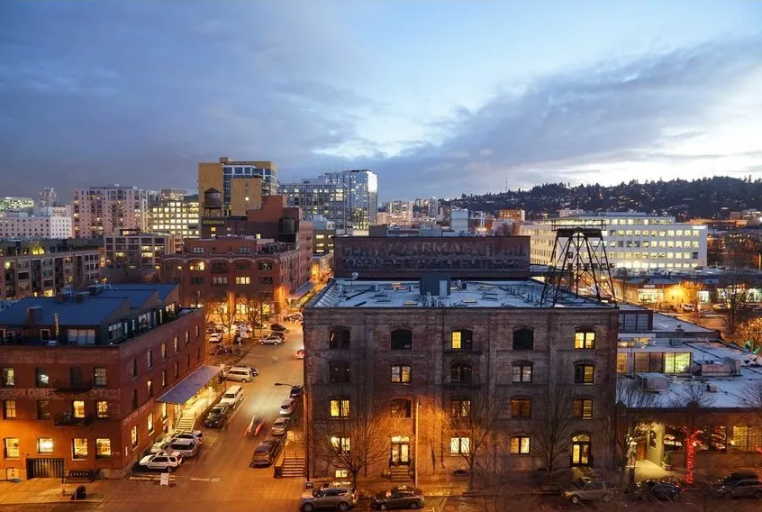 Sony Zeiss Vario-Tessar T* FE 24-70 mm f/4 ZA OSS