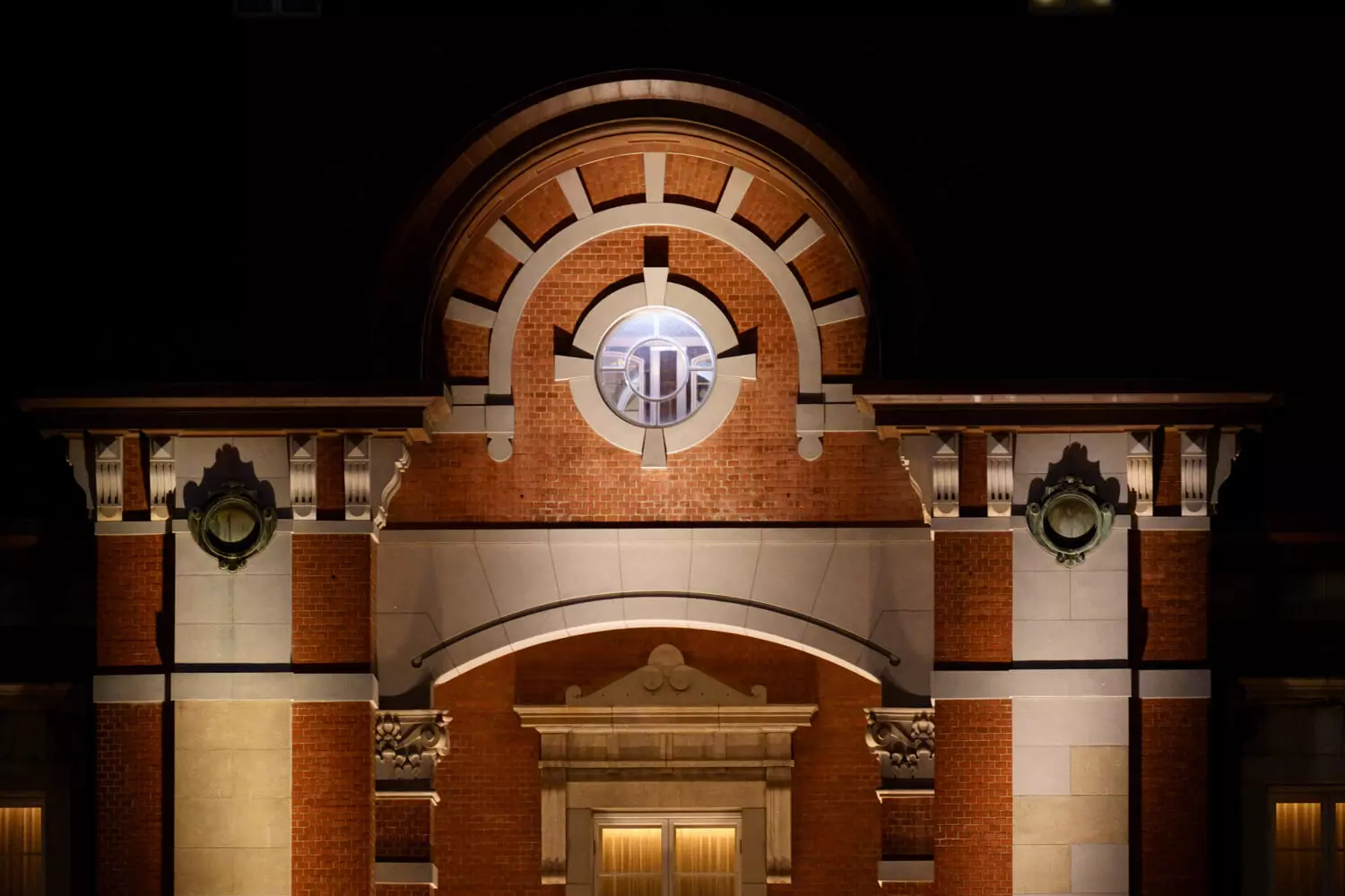 obiektyw-tamron-150-500-mm-f-5-6-7-di-iii-vc-vxd-sony