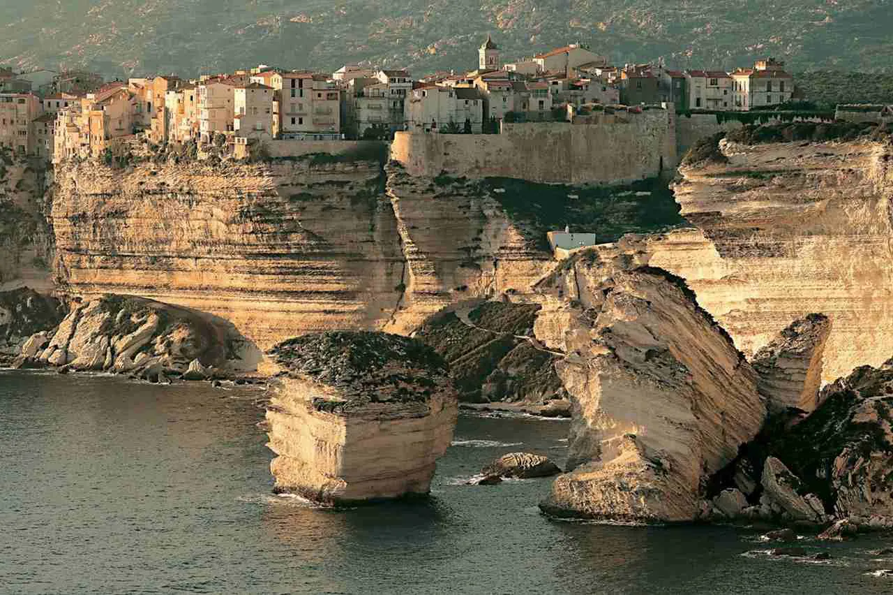 Obiektyw Canon EF 200 mm f/2.8L II USM