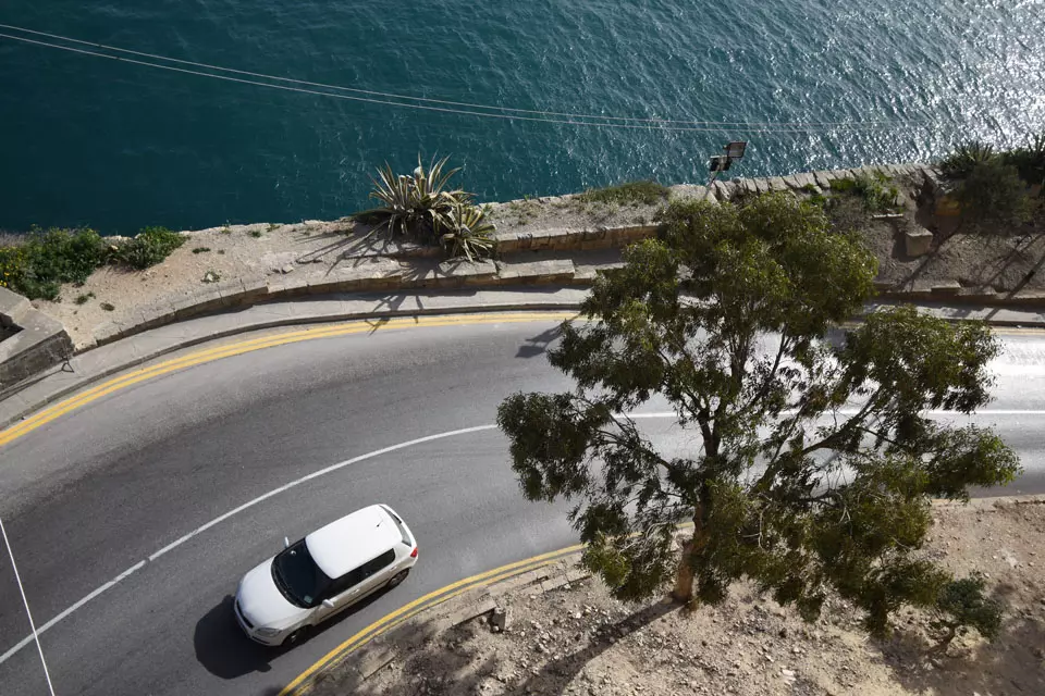 obiektyw-nikon-nikkor-10-20mm-f-4-5-5-6g-vr-af-p-dx