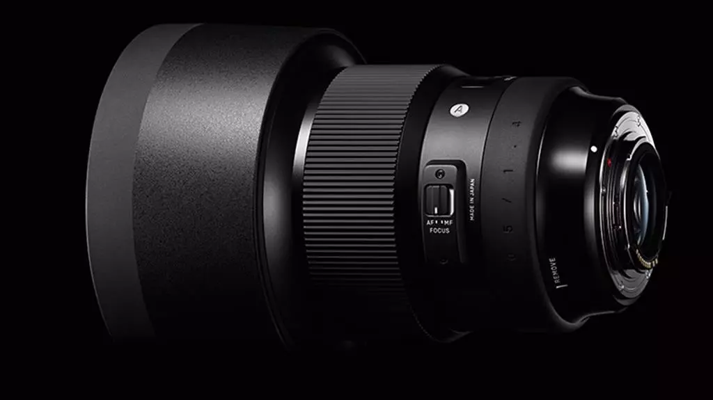 obiektyw-sigma-105-mm-f-1-4-dg-hsm-art-sony-e