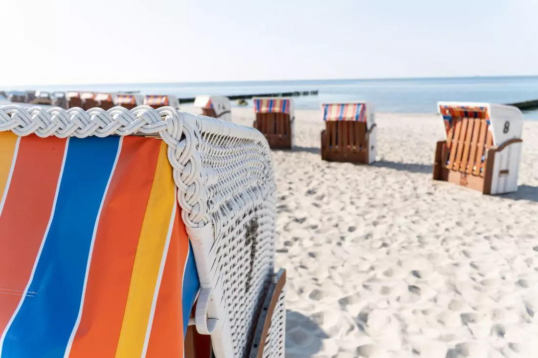 obiektyw-tamron-18-300mm-f-3-5-6-3-di-iii-a-vc-vxd-b061-sony