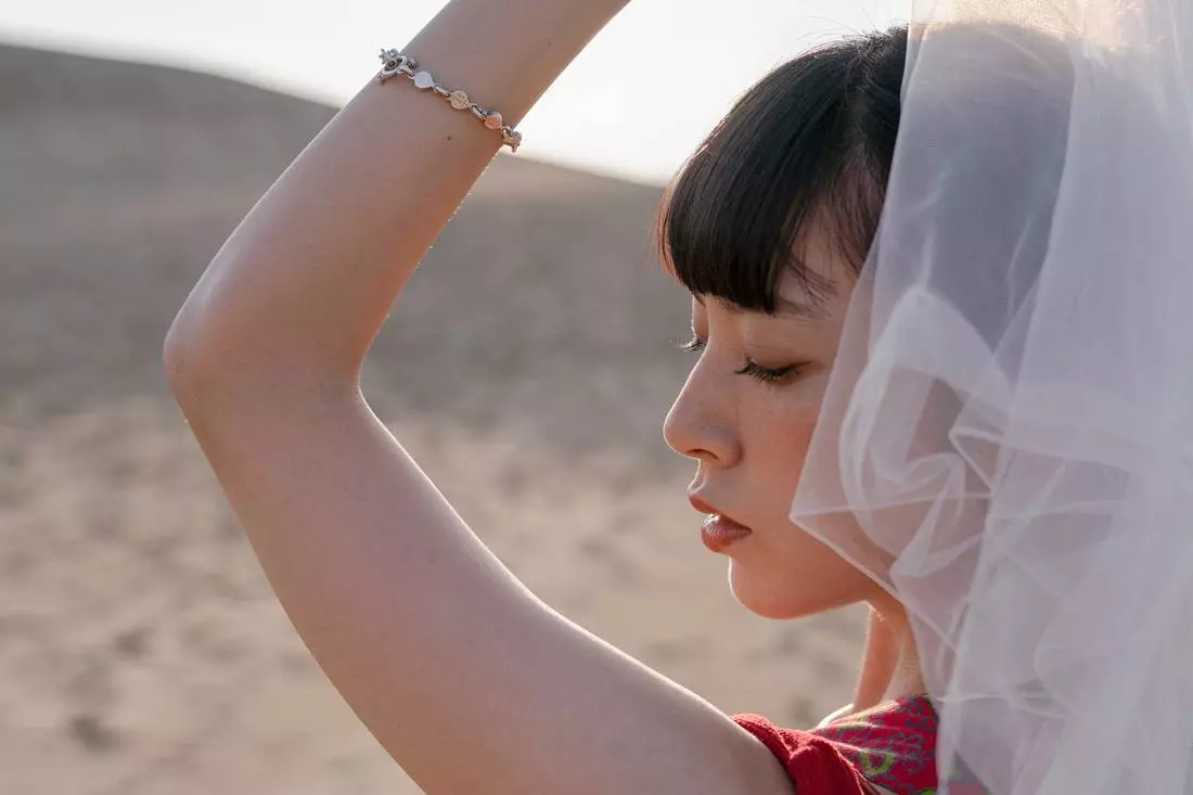 obiektyw-tamron-35-150-mm-f-2-2-8-di-iii-vxd-a058s-sony-e