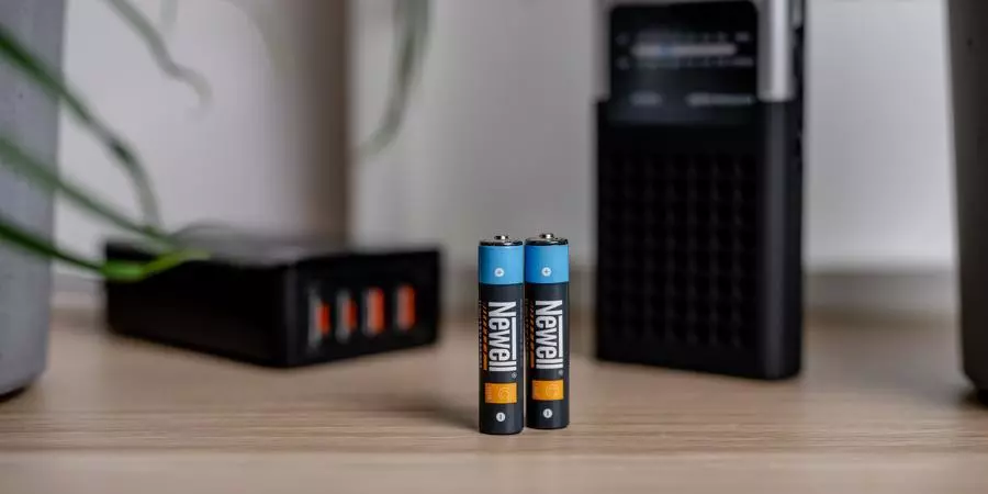 akumulator-newell-aaa-usb-c-500-mah-2-sztuki