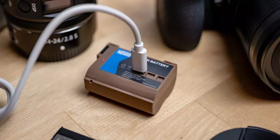akumulator-newell-zamiennik-np-f570-usb-c-sony