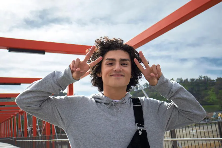 Canon EOS R50 + RF-S 18-45 mm f/4.5-6.3 IS STM zestaw dla vlogera czarny