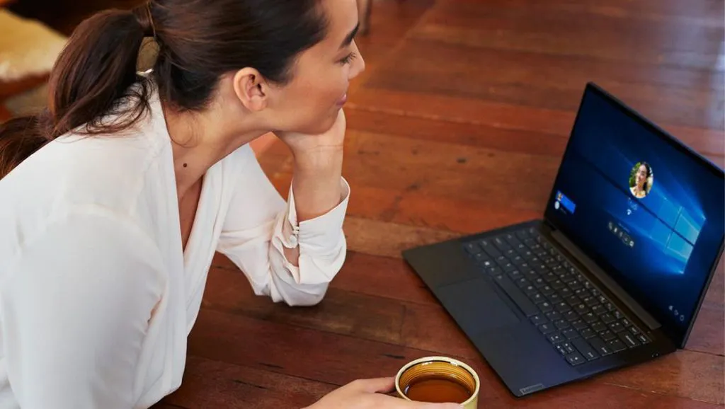 Laptop Lenovo Yoga S740-14IIL 81RS0076PB 14