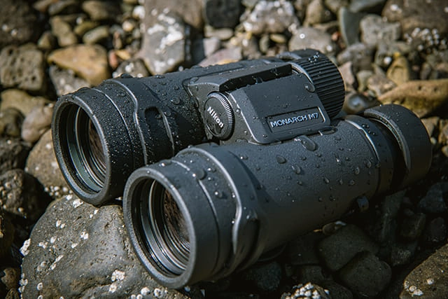Lornetka Nikon Monarch M7 10x30
