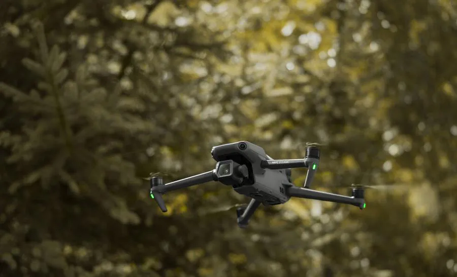 Dron DJI Mavic 3 Classic (DJI RC)