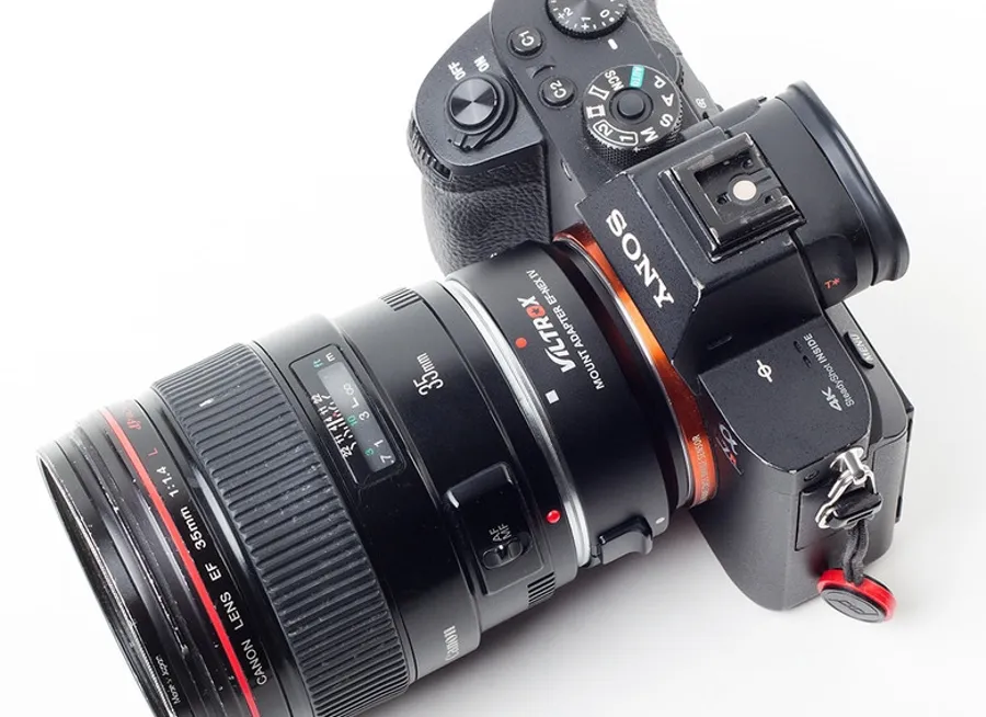 Konwerter Viltrox EF-NEX IV Mount Adapter / Canon EF - Sony E