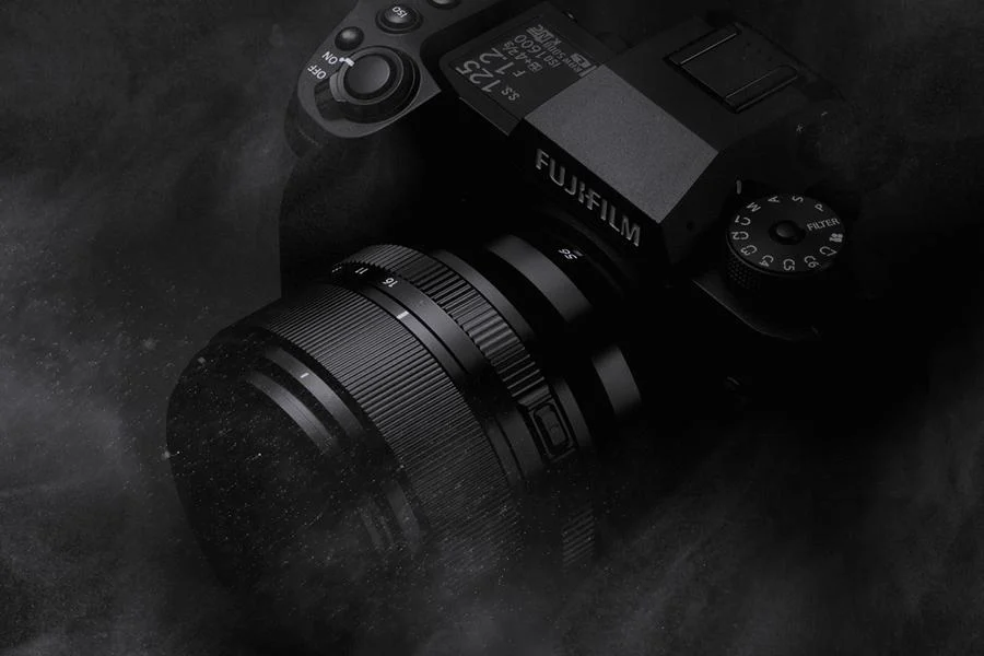 FujiFilm X-H2 + XF 16-80 mm f/4 R OIS WR