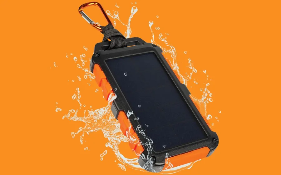 Powerbank solarny Xtorm Xtreme Solar Power Bank XR104 20W 10000 mAh