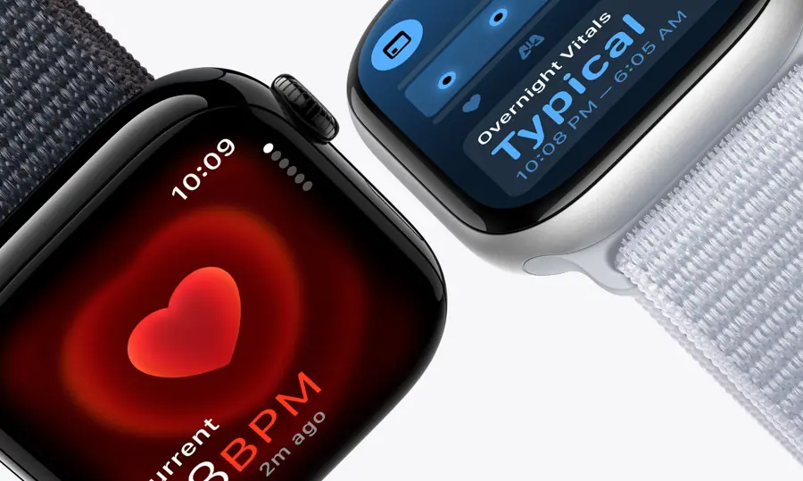 Apple Watch Series 10 GPS z kopertą 46 mm z aluminium w kolorze onyksu z opaską sportową w kolorze atramentowym