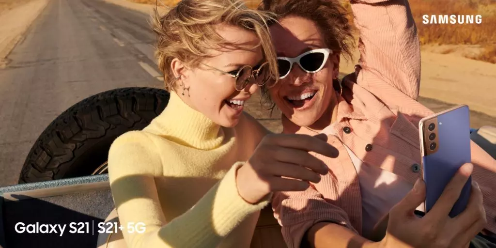 Samsung Galaxy S21 Selfie