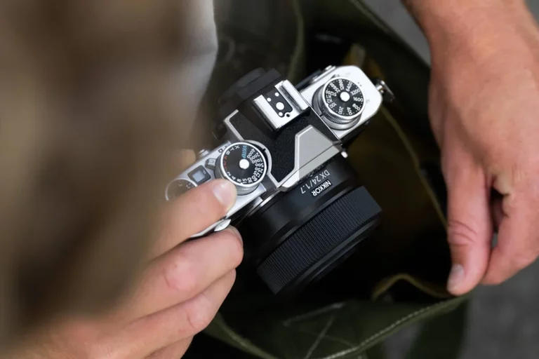 NIKKOR Z DX 24 mm f/1.7