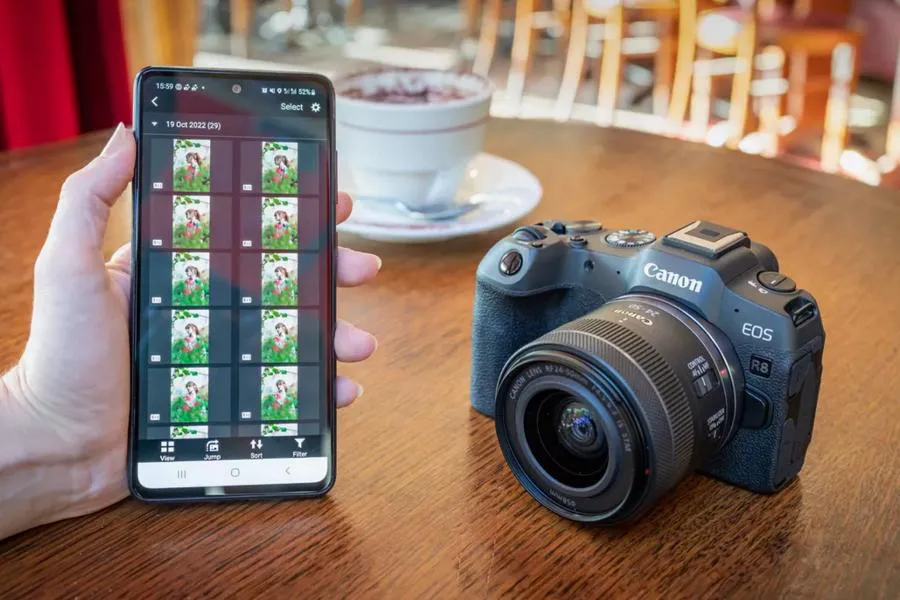 Aparat Canon EOS R8 body